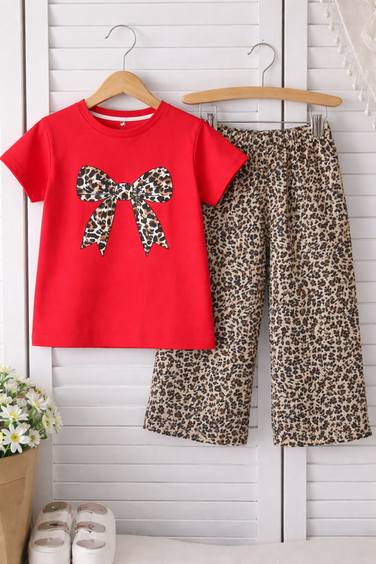 Wild chic red summer t shirt & trouser